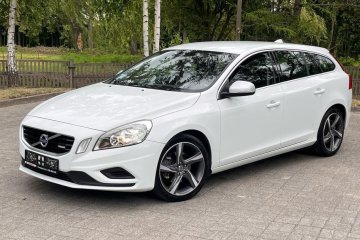 Volvo V60 2.0 D3 136KM R-Designe Automat Alu ABS