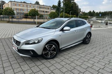 Volvo V40 Cross Country D2 Drive-E Ocean Race